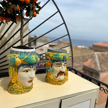 C'Est La Vie Taormina Apartment Екстериор снимка