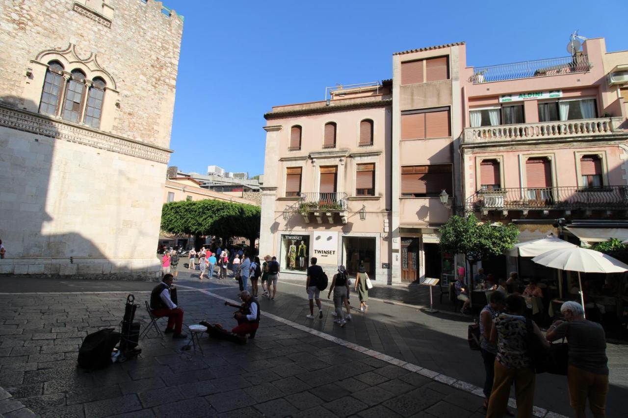 C'Est La Vie Taormina Apartment Екстериор снимка